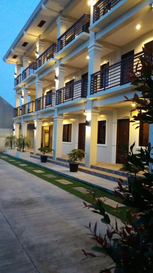 Veranda Residence Inn Tacloban Exterior photo